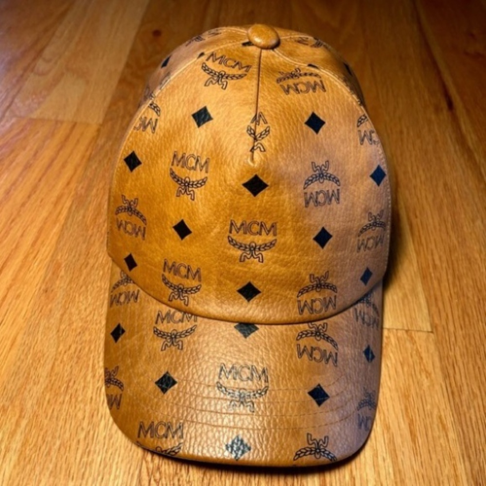MCM Logo Print Leather Baseball Cap